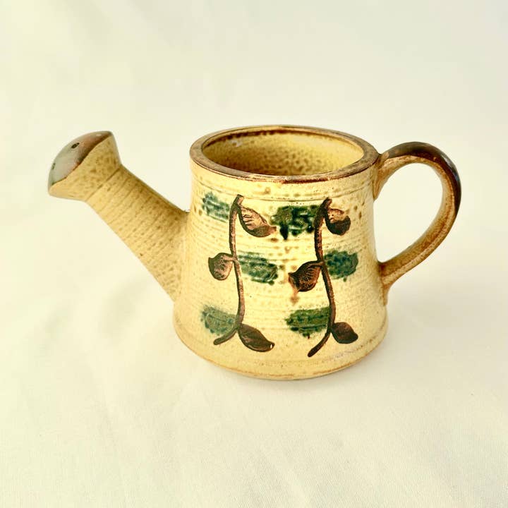 Moodbeli - Wholesale Watering can - Handmade Ceramic Watering Can1