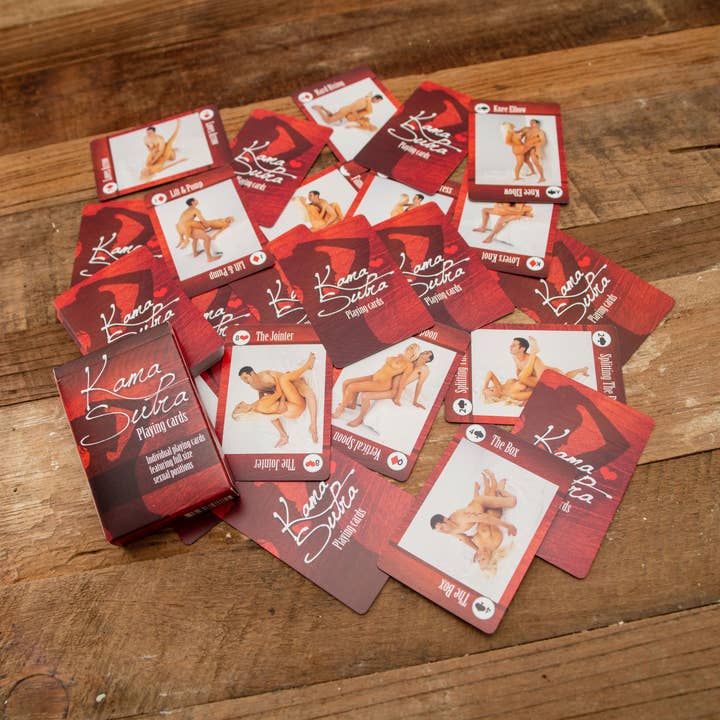 Boxer Gifts EU - Venta al por mayor Baraja de cartas - Juego de cartas Kama Sutra (24 CDU)1