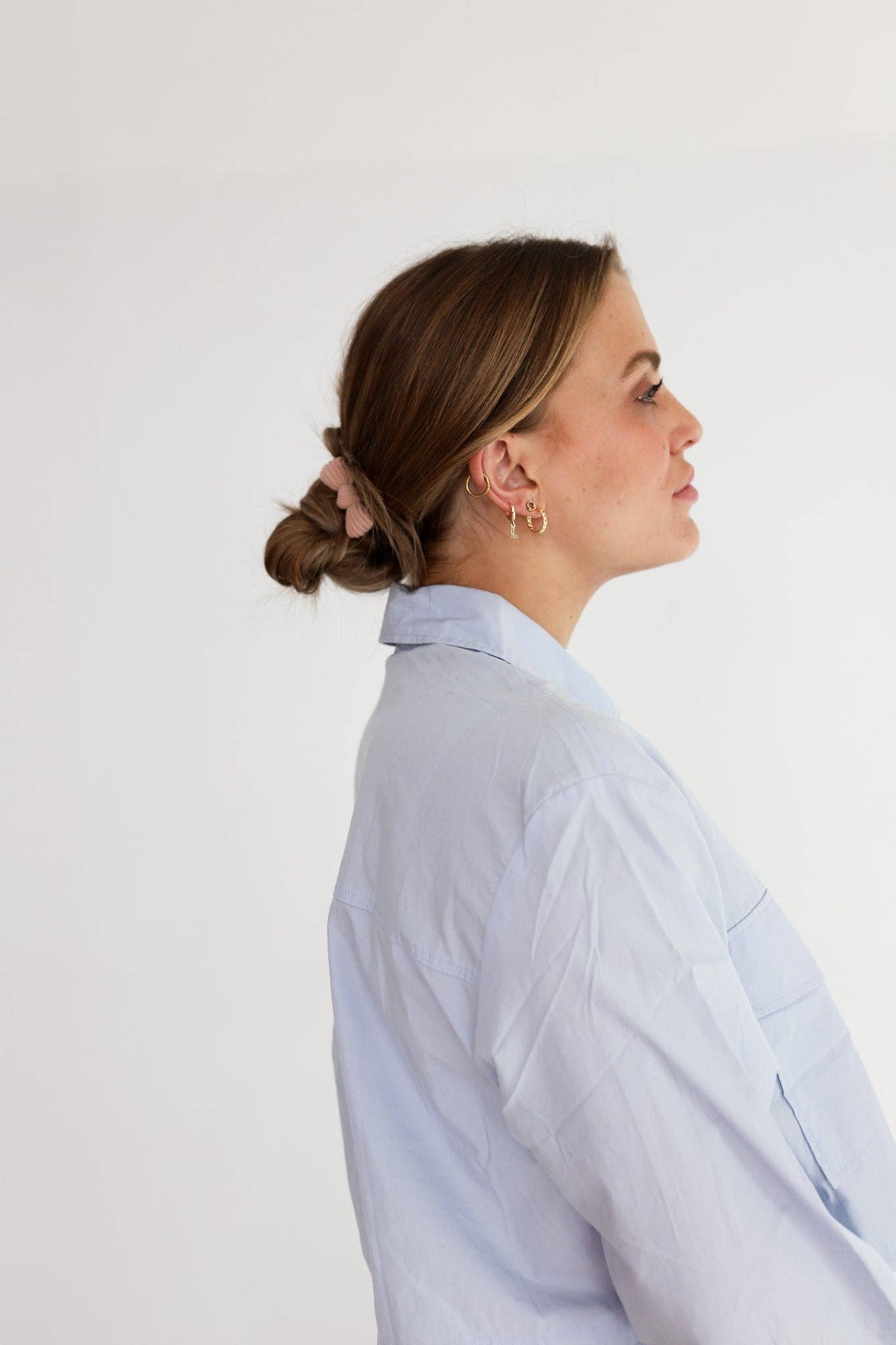 KAXI – wholesale Hårsnoddar – Dam – Tvåfärgade rosetter med bakåtslickat hårband15