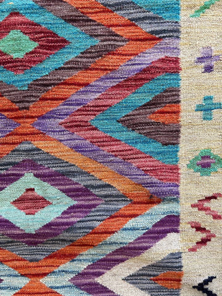 Kilim Long Runner Rug for wholesale by Turkmen Handicrafts