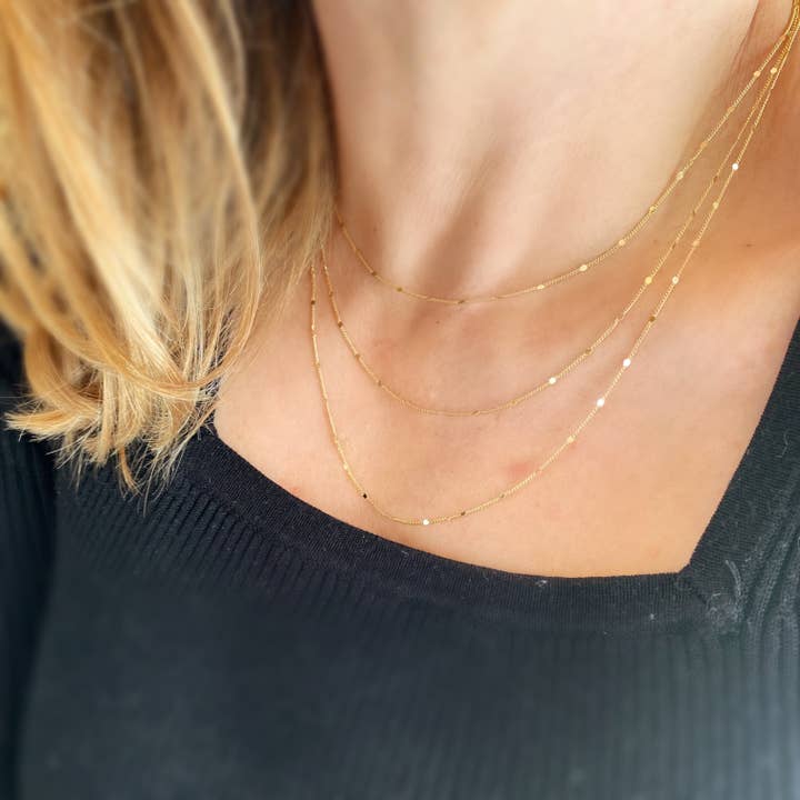 GoldFi - Wholesale Link & Chain Necklace - 18k Gold Filled 1mm Curb Chain With Pressed Details