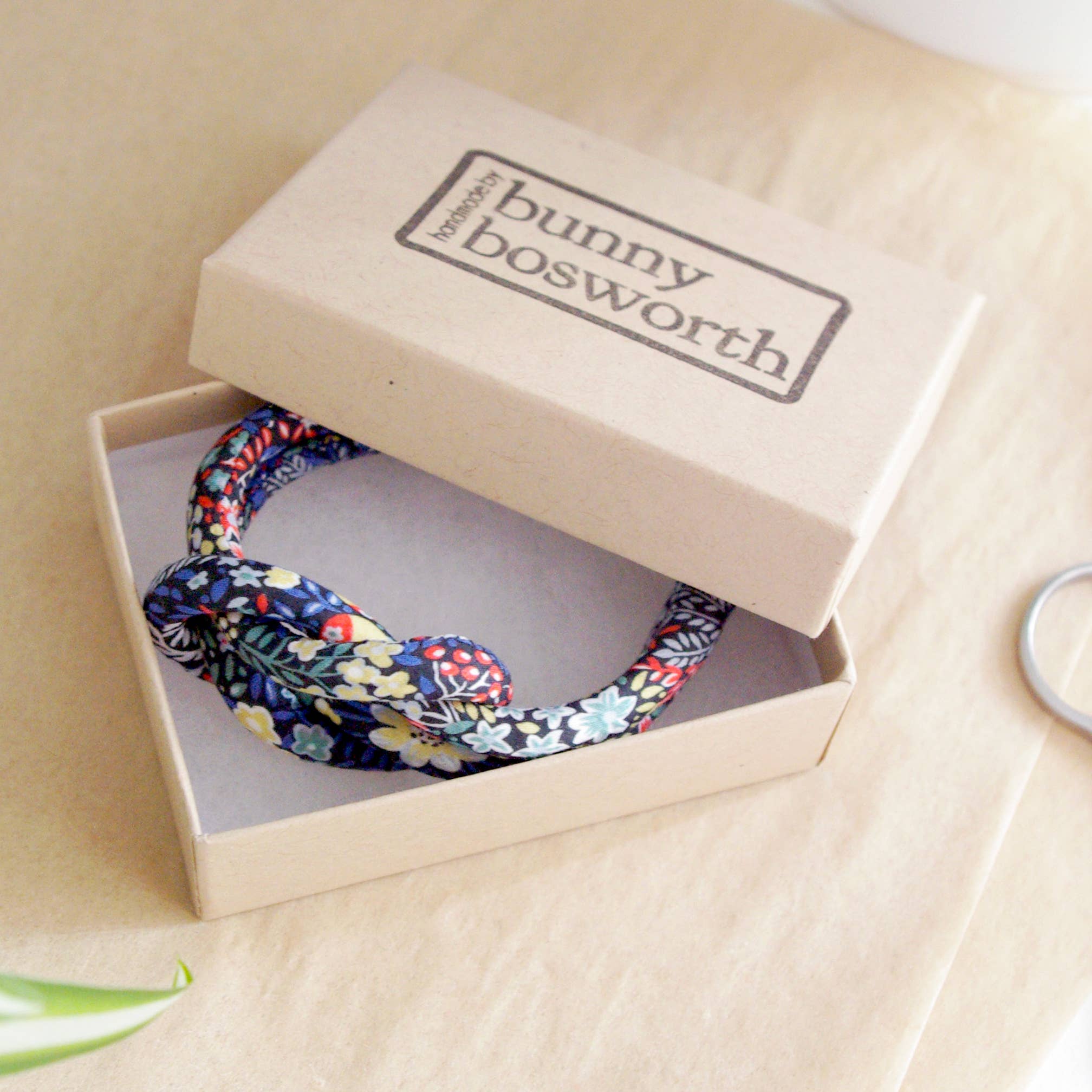 Bunny Bosworth - Wholesale Woven/Braided Bracelet - Reef Knot Bracelet - Meadow Flowers5