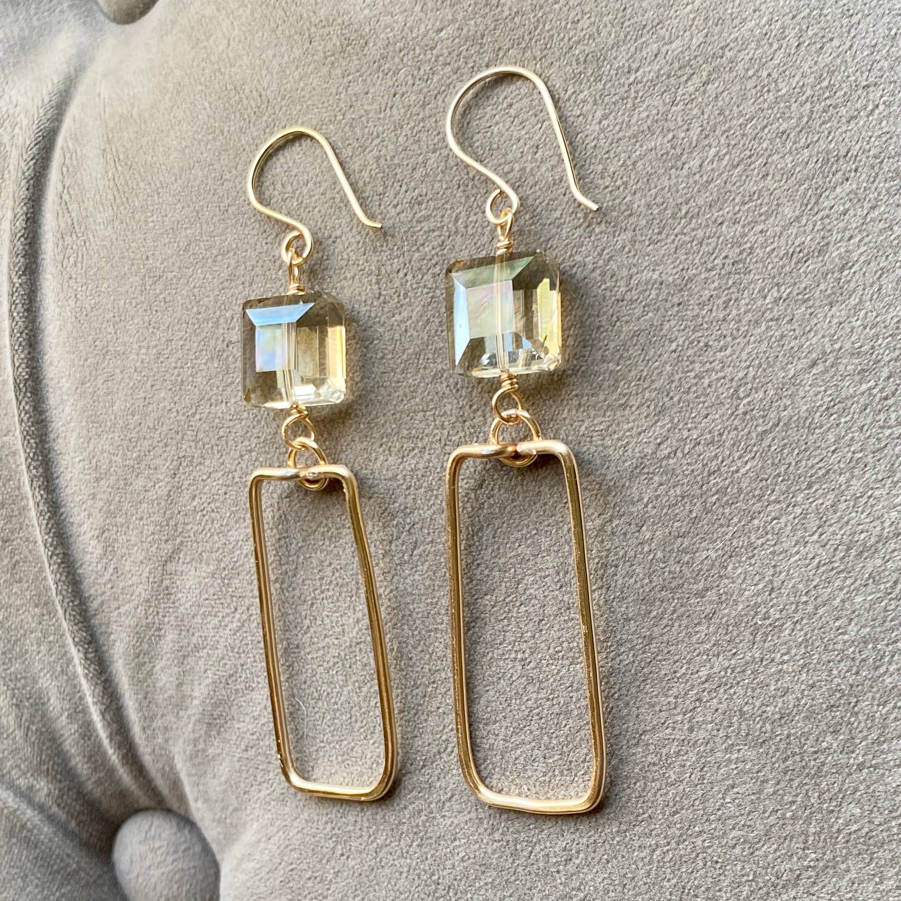 Marble Designs Jewelry - Wholesale Dangle Earrings - Gold Hammered Rectangle and Square Crystal Earrings2