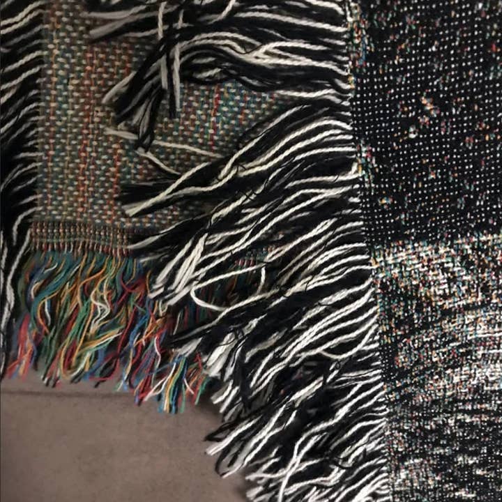 Killer Goods • Woven Blankets, Gifts, Home Decor – Engroshandel Tæppe – Vintage Magic Witch Circle Ritual vævet kastetæppe2