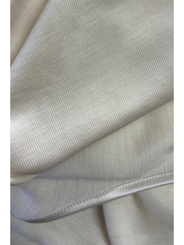 Madiva - Wholesale Lingerie Bodysuit - Women's - Sara Long Shoulder Bodysuit - Wool Silk9