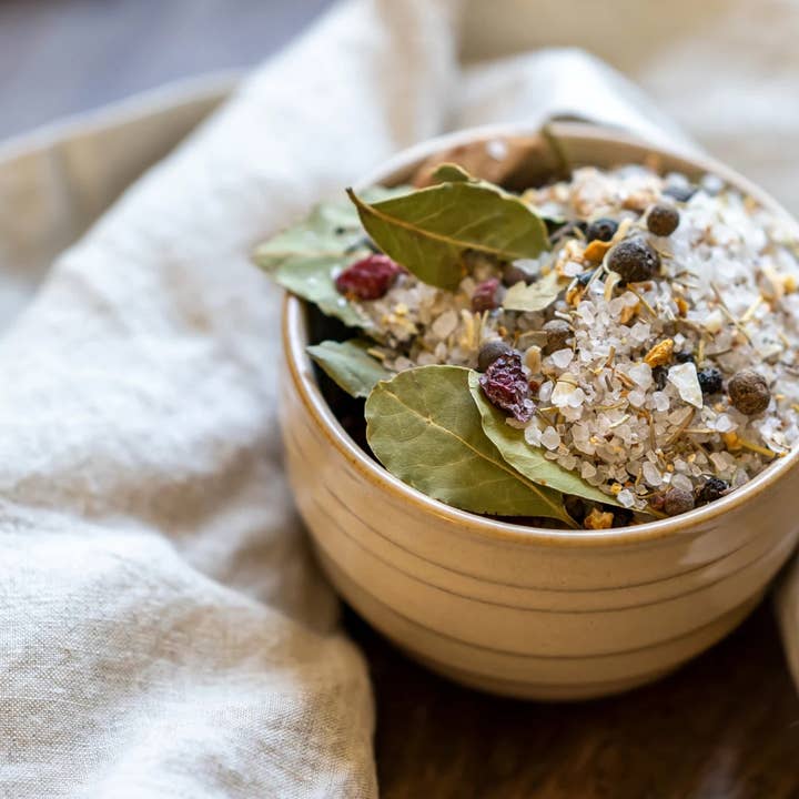 Flour & Herbs - Wholesale Dried Spice Mix - Turkey Brine with Herbs and Sea Salt