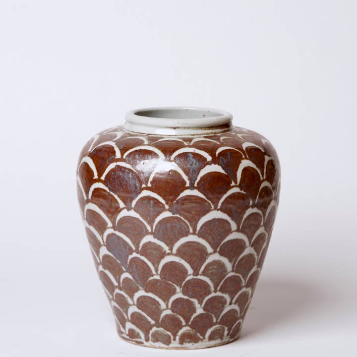 Pot en porcelaine écailles de dragon émaillé cuivre rustique pour la vente par Cobalt Guild