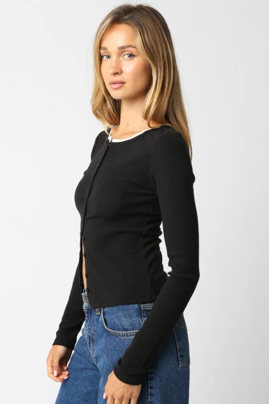 Olivaceous – Engroshandel Skjorte med buttondown – til kvinder – Saige Knap Top1