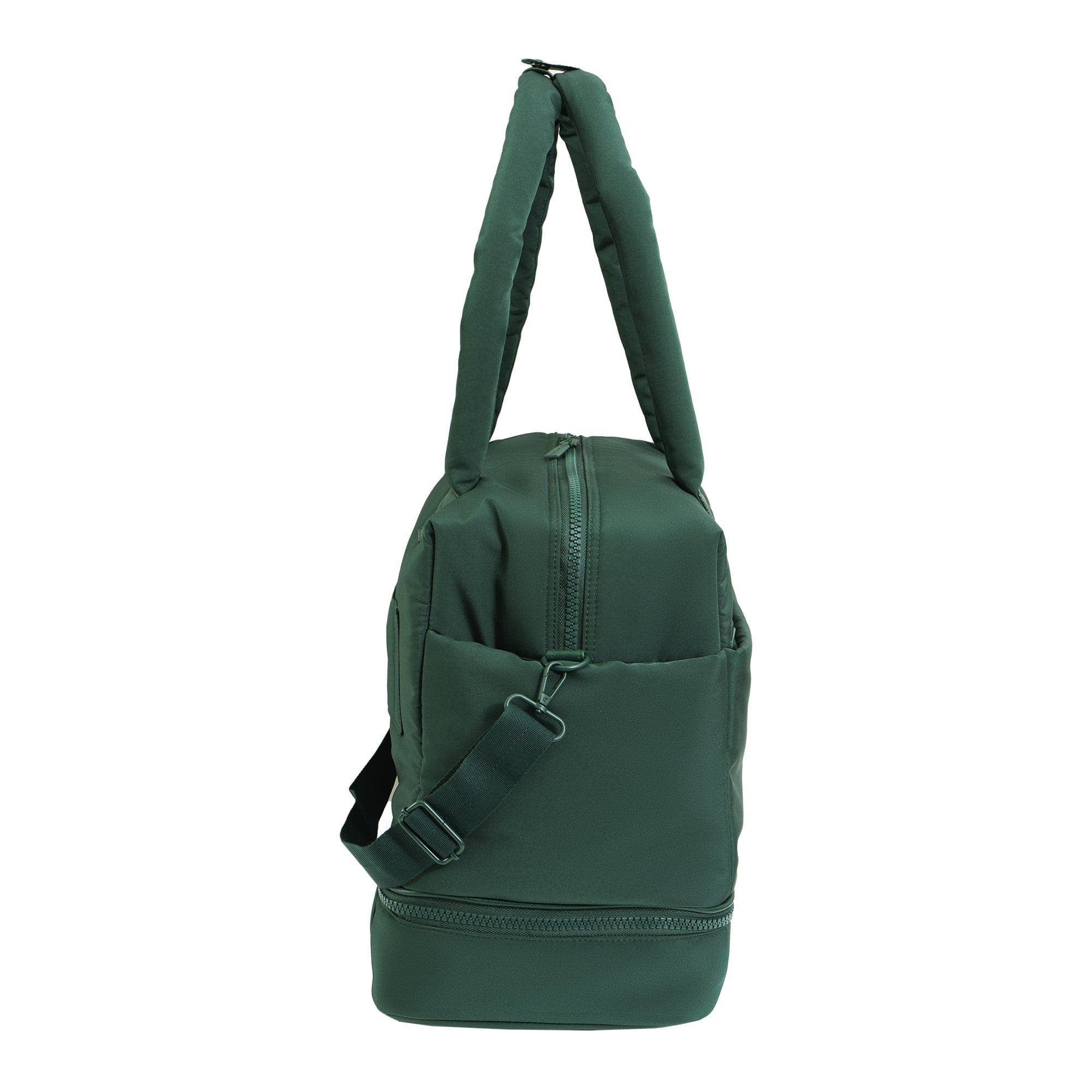 Magid - Wholesale Weekender Bag - Women's - Joan & David 18 Inch High Density Sport Nylon Drop Bottom Duffel Bag29