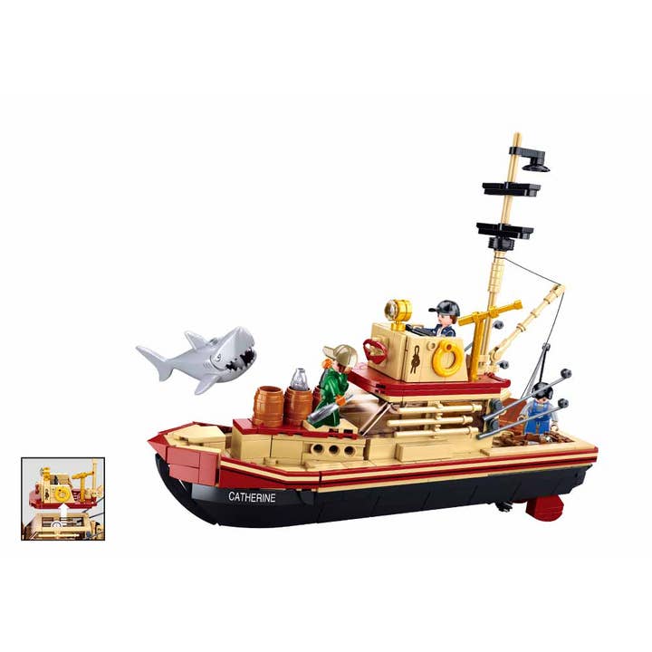 Texas Toy Distribution - Wholesale Building Set - Kids - Model Bricks The Great Shark Boat Building Brick Kit 592 pcs
