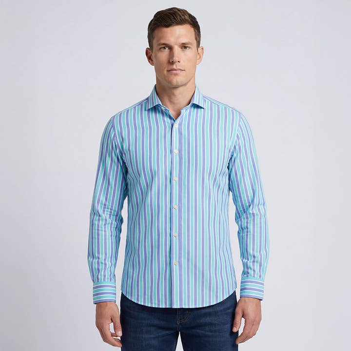 Cortland rayé bleu clair pour la vente par Jeremy Argyle