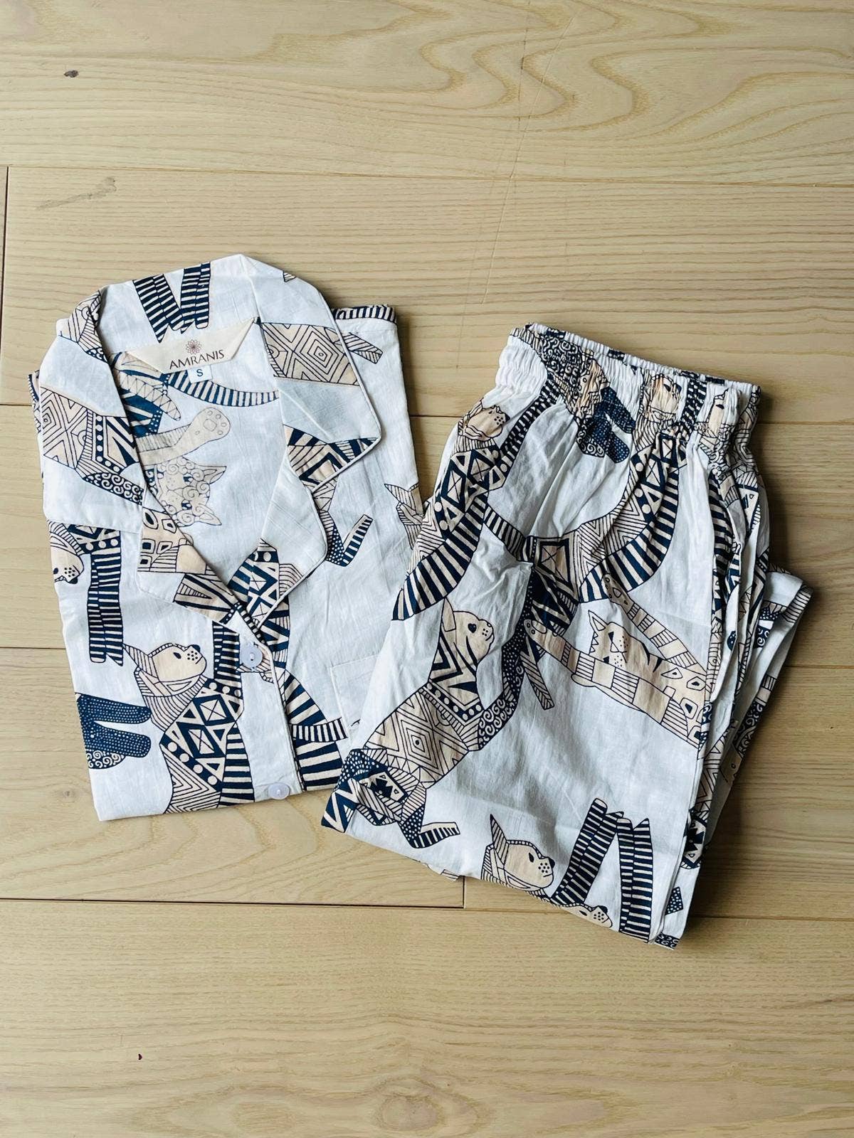 AMRANIS - Wholesale Sleepwear Set - Women's - Long Pajama Set in White Cat2