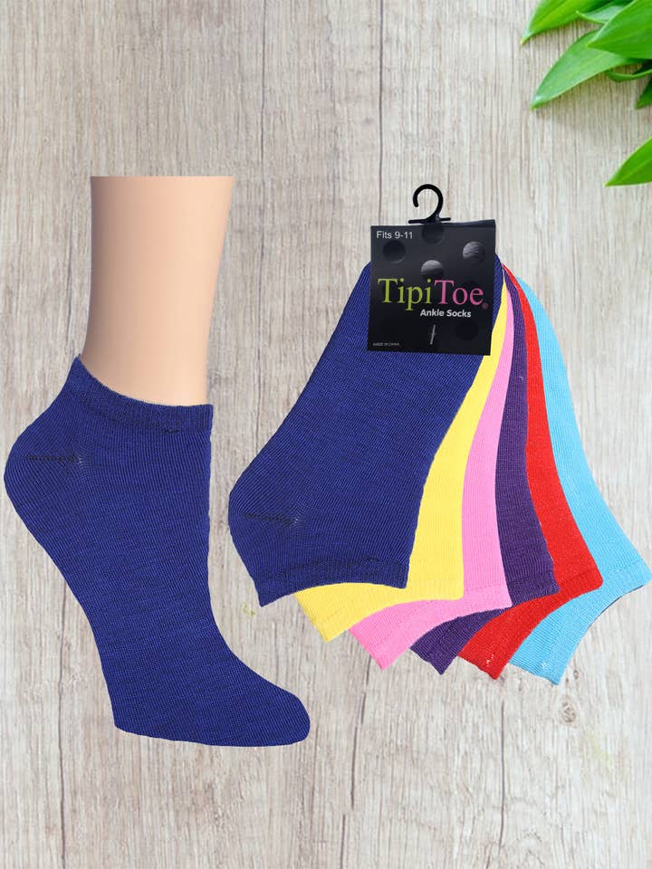 Isadora, Tipi toe, & James Fiallo - Wholesale Socks – Women's - Women Tipi Toe 6 Pack Solid Color No Show Ankle Socks3