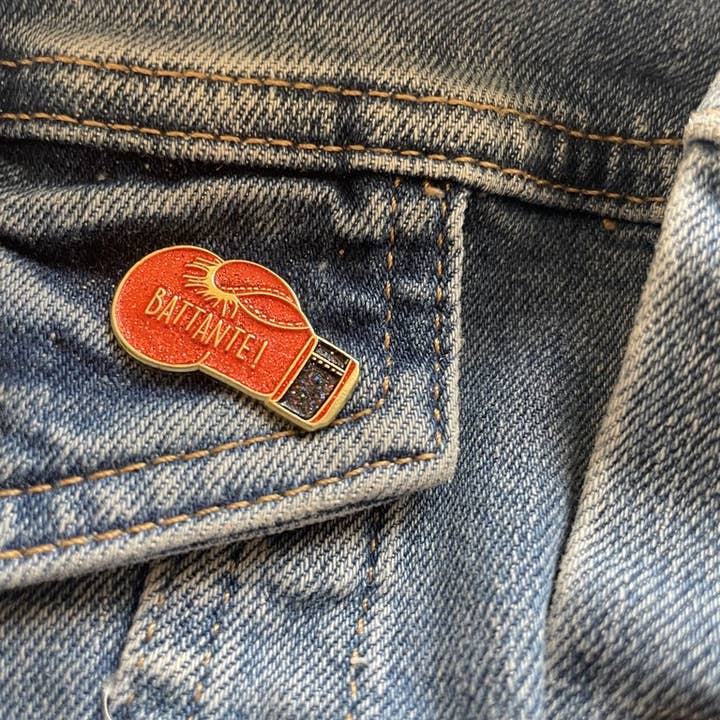 Pins flapping for wholesale by Madame la mouette