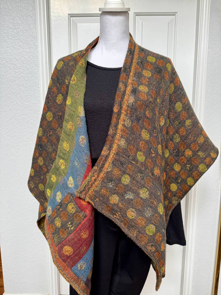 515/Poncho Cape~Autumn Dot NEW ! for wholesale by In Style Scarves