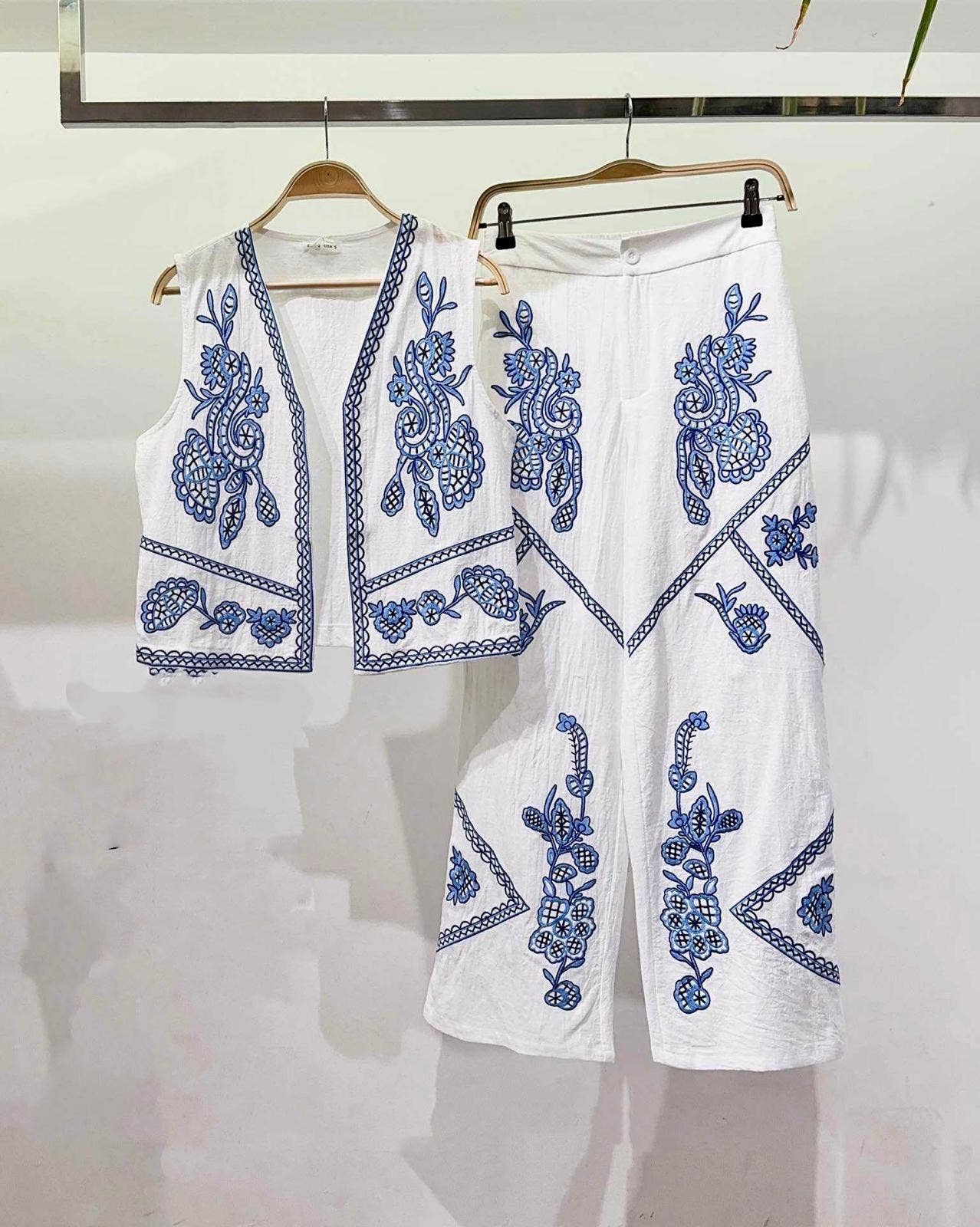 SWEET MAGIC MODA Y COMPLEMENTOS - Vente Ensemble haut et pantalon (PAS d'intérieur) - Femme - Ensemble en coton brodé0