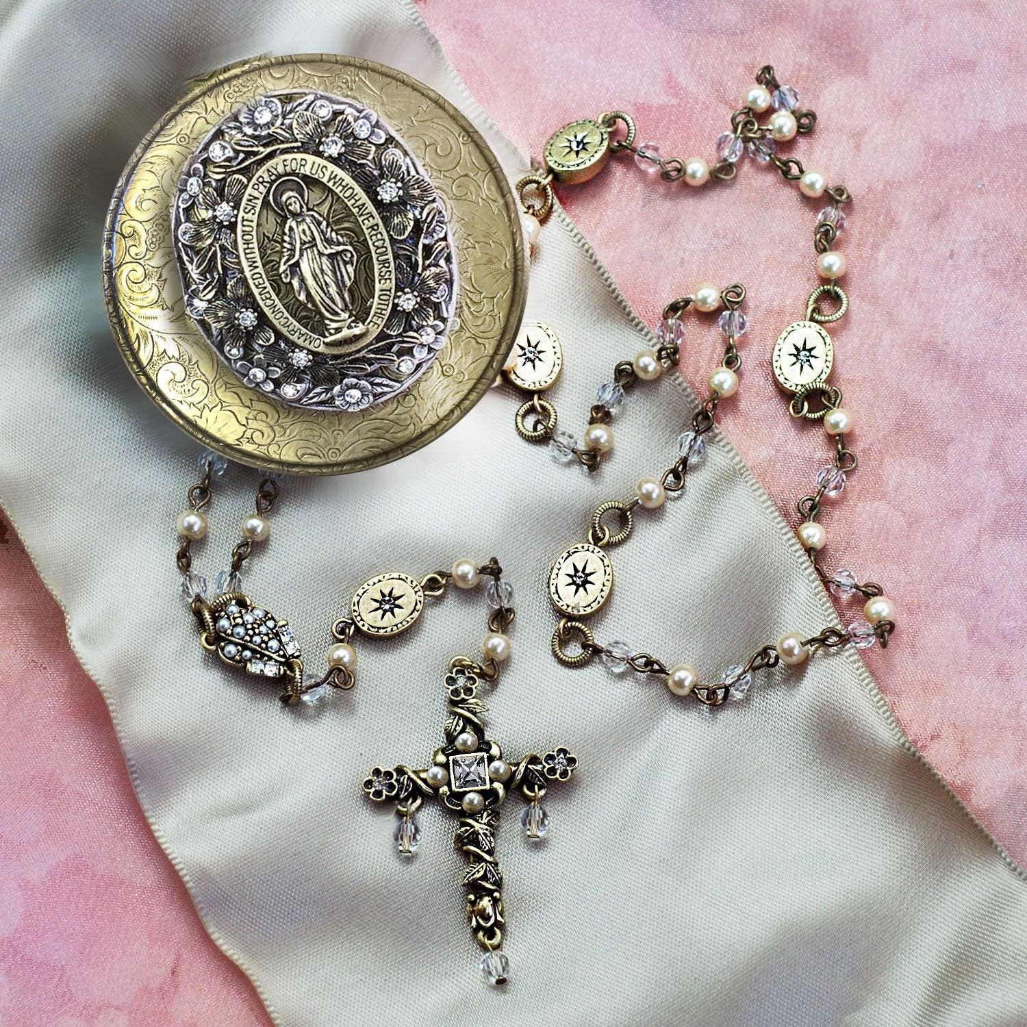 Sweet Romance Jewelry - Wholesale Prayer Beads Necklace - Vintage Rosary and Box Set N1608BX31-SET3