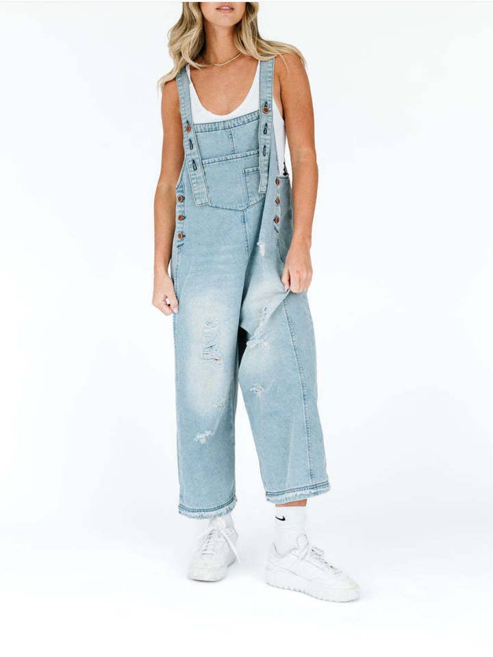 EmberLoom – Engroshandel Overalls - Dame – Kvinders bredbenede buksedragt med slidte detaljer denim overalls