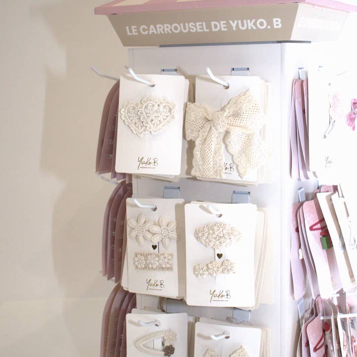 Yuko B - Wholesale Jewelry Set - Yuko B's Jewelry Carousel1