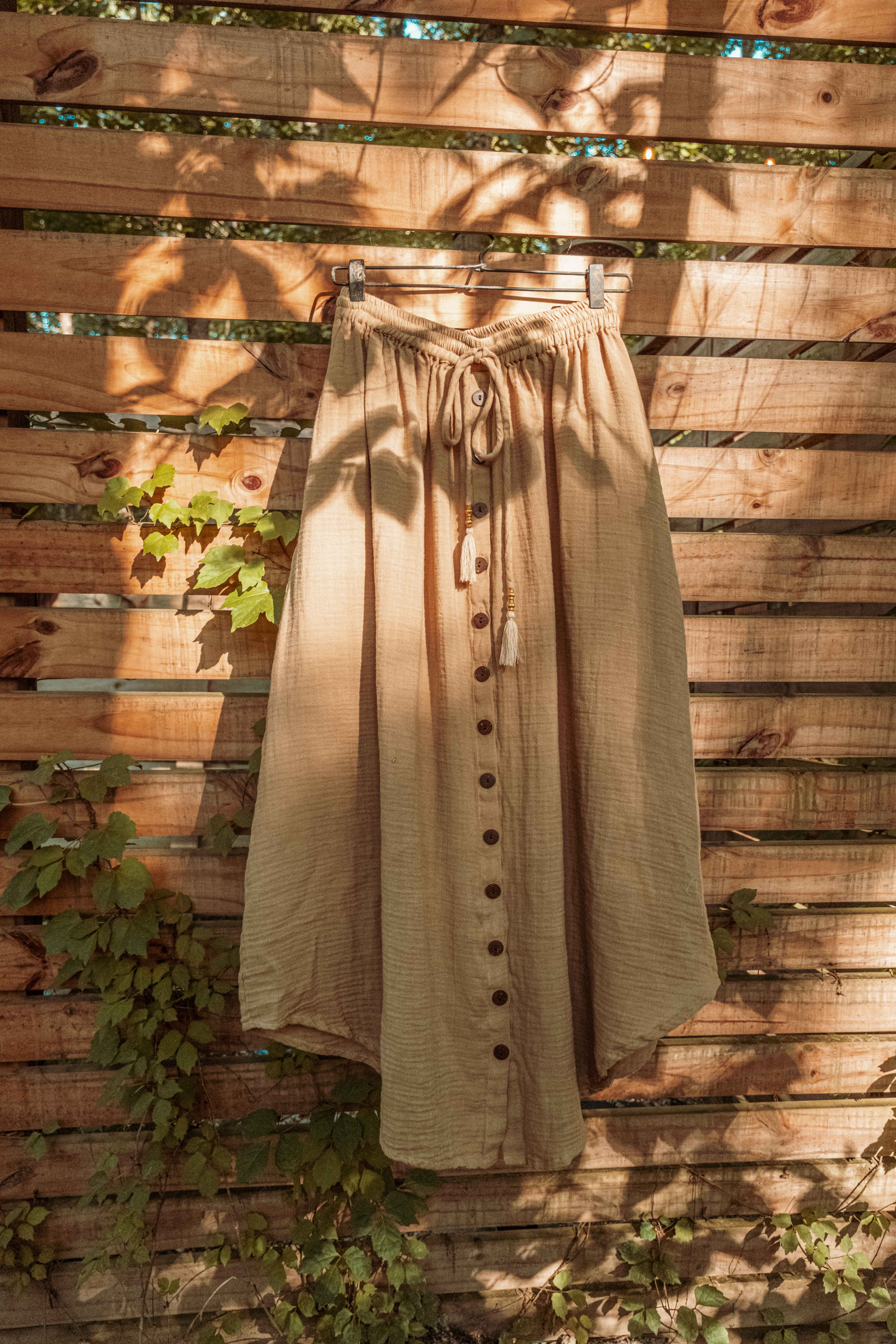 Gardenbelle Shop - Vente Jupe – femme - Jupe boutonnée en bambou et coton Beachy Boho, jupe longue bohème12