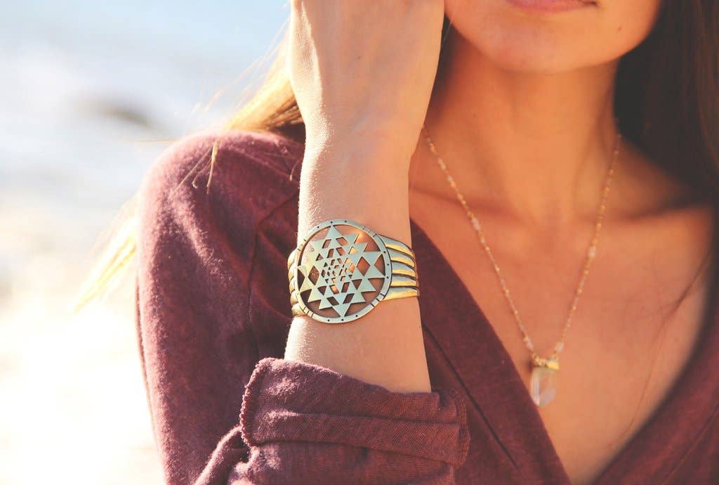 bahgsu jewels – wholesale Cuff bracelet – Cosmos Cuff3