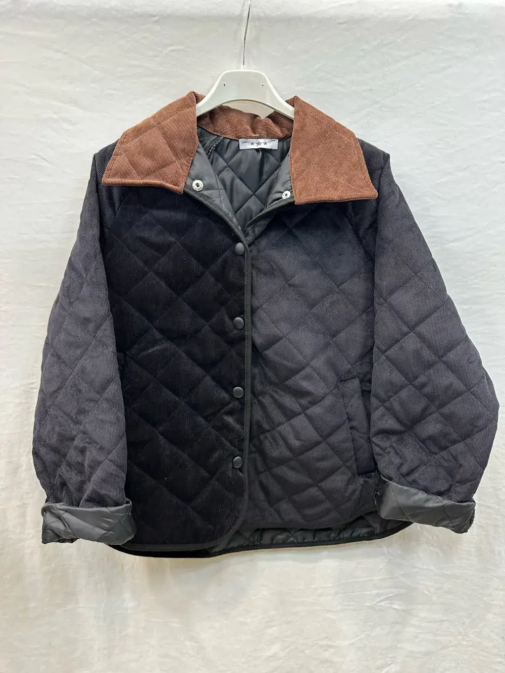 Mimi & Gogo - Vendita all'ingrosso Giacca - Donna - Giacca Barbour in velluto con tasche @6376_VeVBarbour7