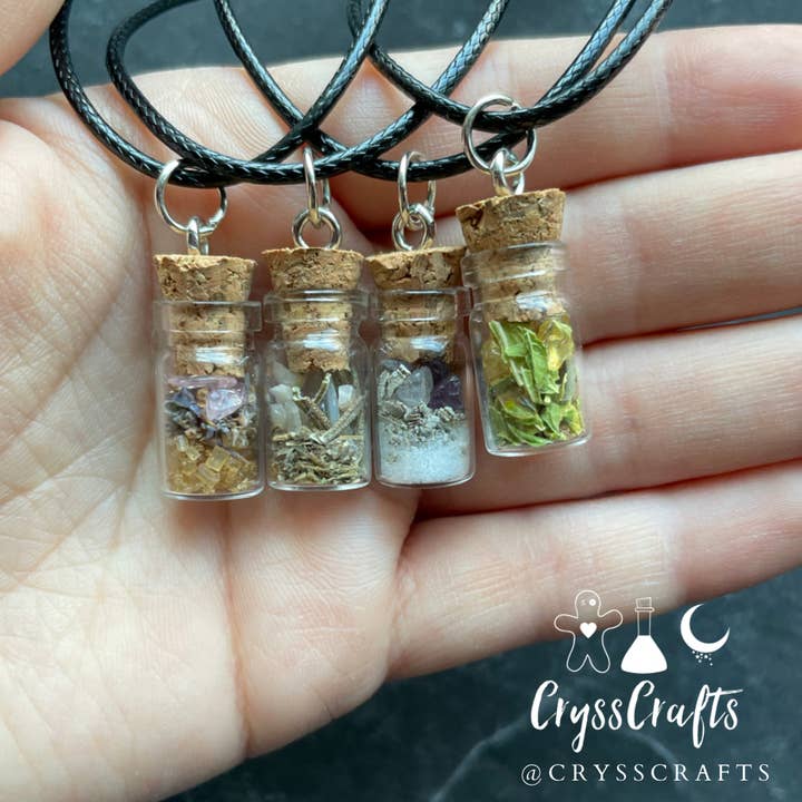 CryssCrafts – wholesale Pendant/charm necklace – Mini Spell Jar Necklace