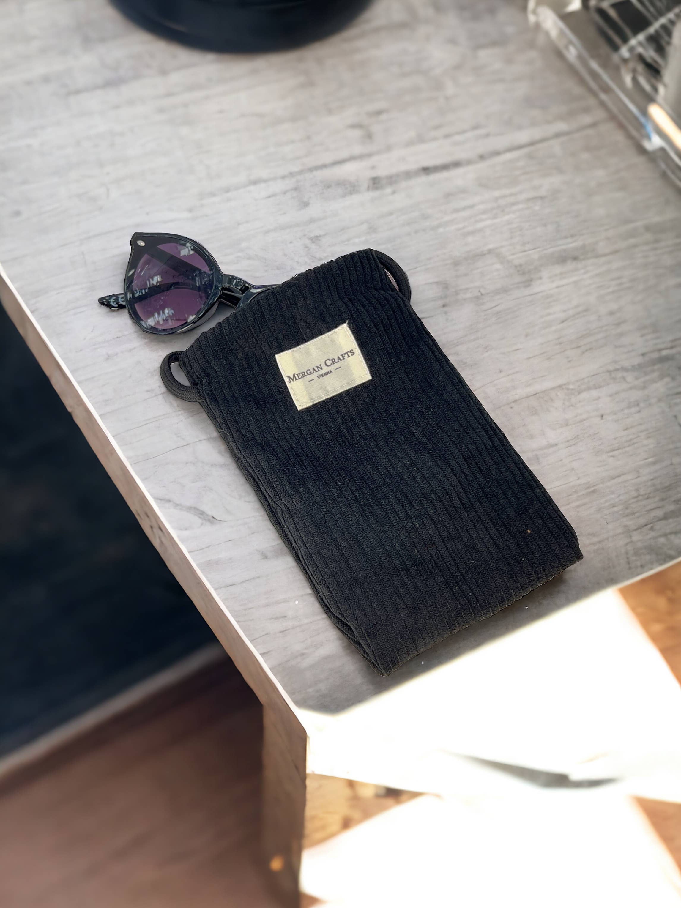 MERGAN CRAFTS - TEXTILE - Wholesale Eyewear Cases & Holders - Women's - Neckbag, Glasses Cover, Eyewear case, Phone Case - Corduroy4