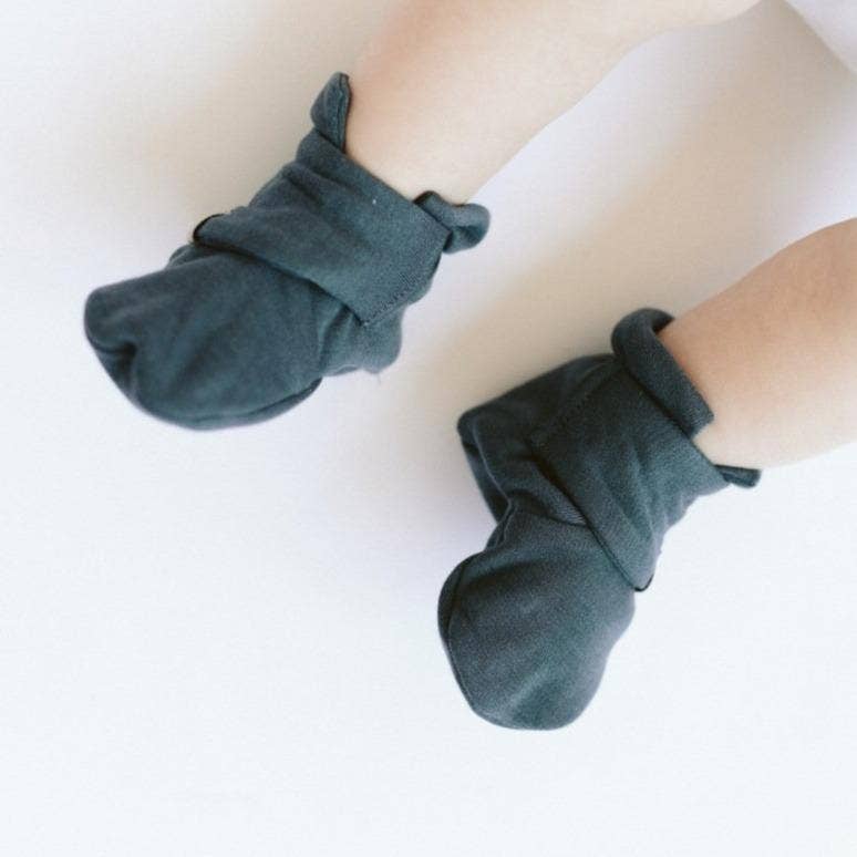 goumikids - Wholesale Booties - Baby - Stay On Baby Boots - Midnight1