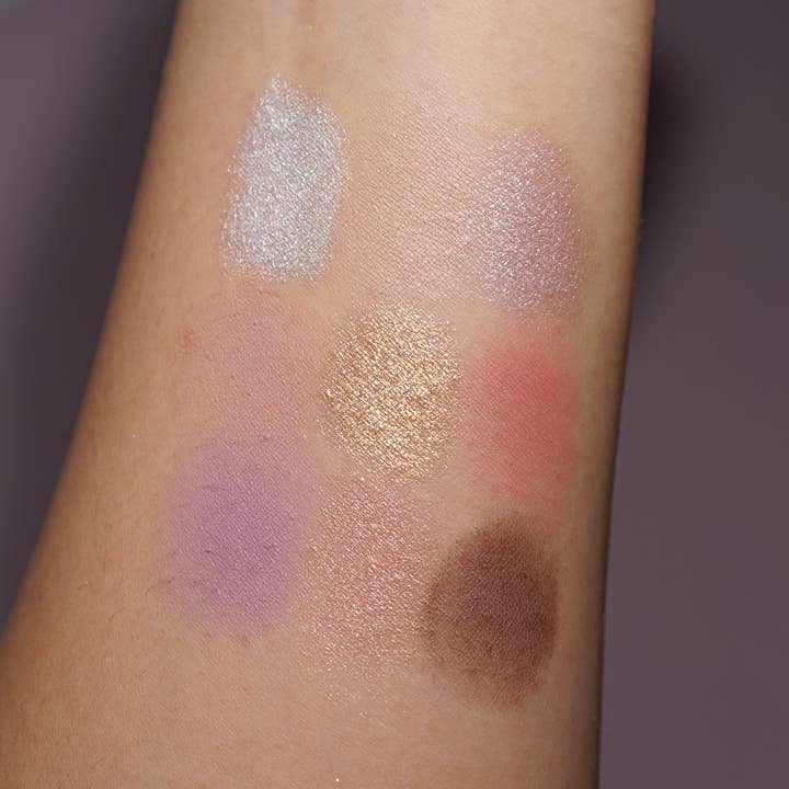 Kara Beauty - Wholesale Eyeshadow palette - PUPPY LOVE Creative Beauty Palette4