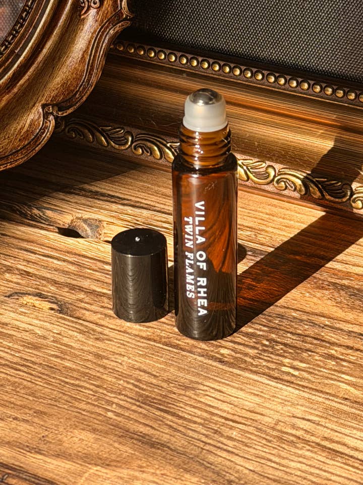 Twin Flames Perfume Rollerball | Bourbon, Vetiver & Labdanum for wholesale by Villa of Rhea