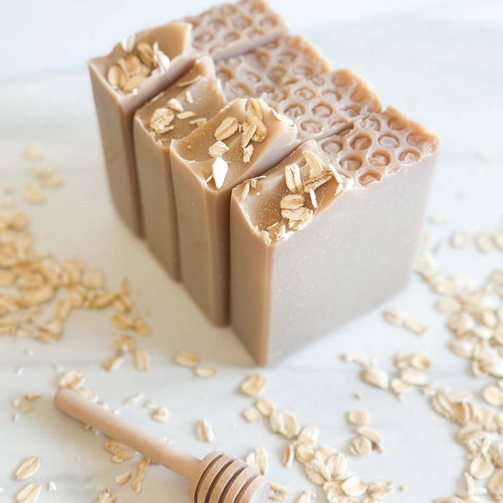 The Crafty Roses - Wholesale Bar Soap - Oatmeal Milk N’ Honey Soap Bar3