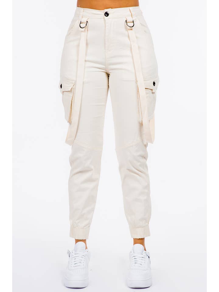 Boswell - Venta al por mayor Pantalones - Mujer - Pantalones tipo Cargo Jogger con bolsillos en las piernas y tirantes5