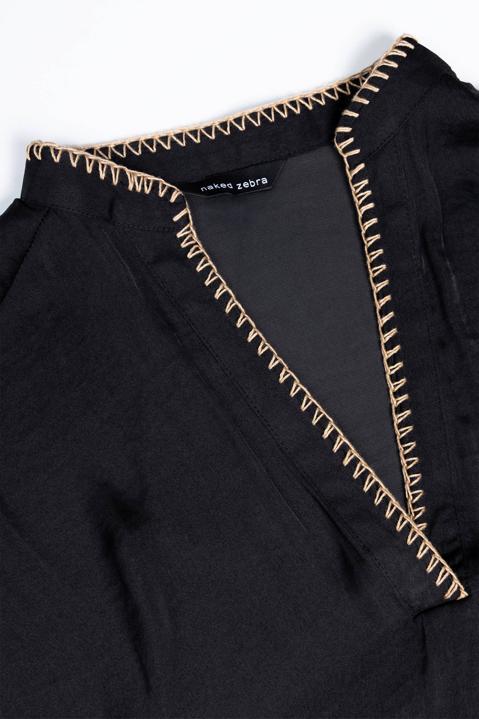 Naked Zebra - Venta al por mayor Blusa - Mujer - Blusa regular con hombros caídos y pespunte.18