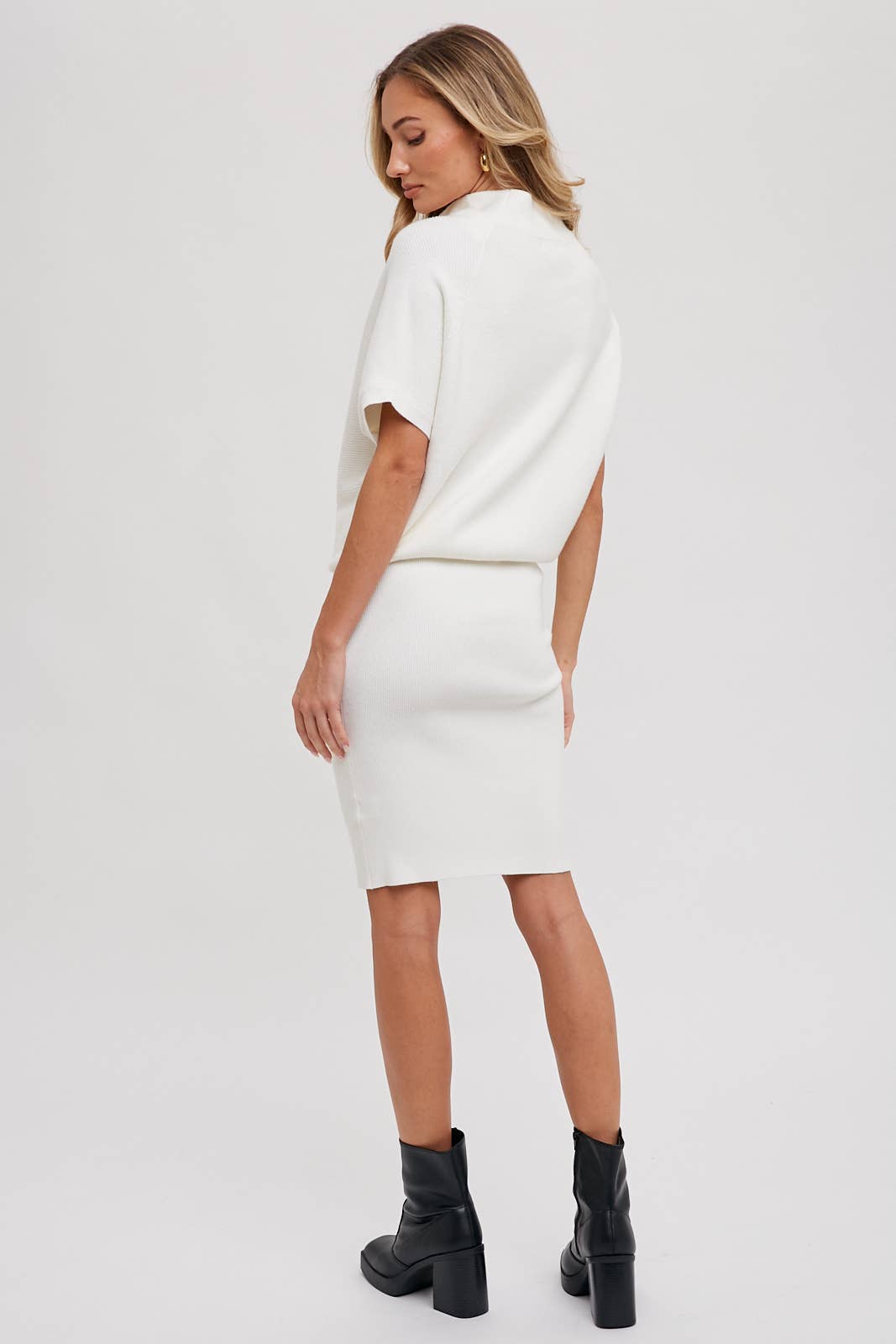 Bluivy - Wholesale Dress - Women's - SLOUCH NECK DOLMAN MIDI DRESS25