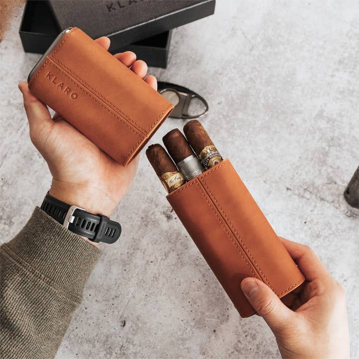 Case Elegance - Wholesale Humidor/Cigar Accessory - Premium 3 Cigar Protective Travel Case - Saddle Brown1
