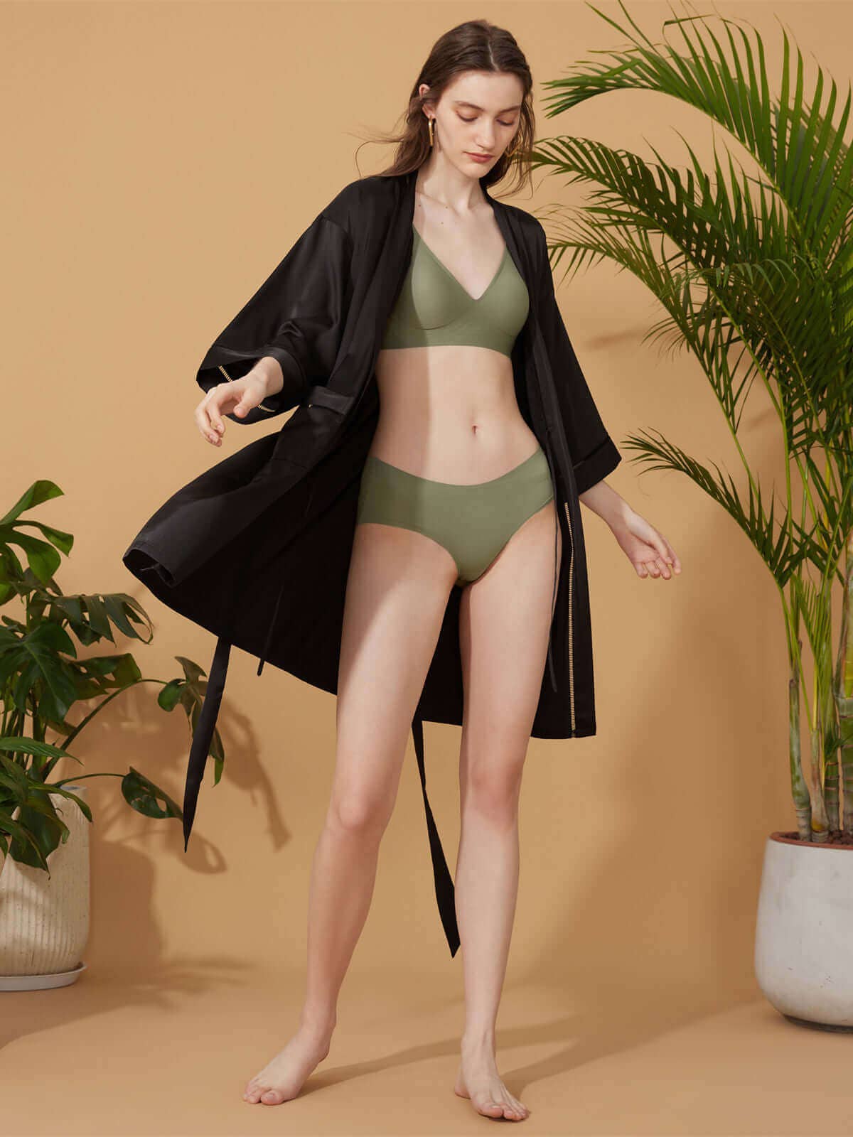 Ulivary – wholesale Morgonrock - Dam – Elegant kort morgonrock med urholkade detaljer och fickor20