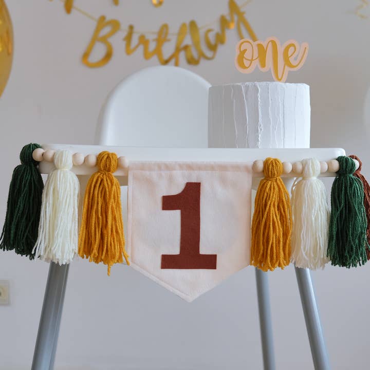 First birthday High Chair Banner - Woodland Themed for wholesale by ChilDreams