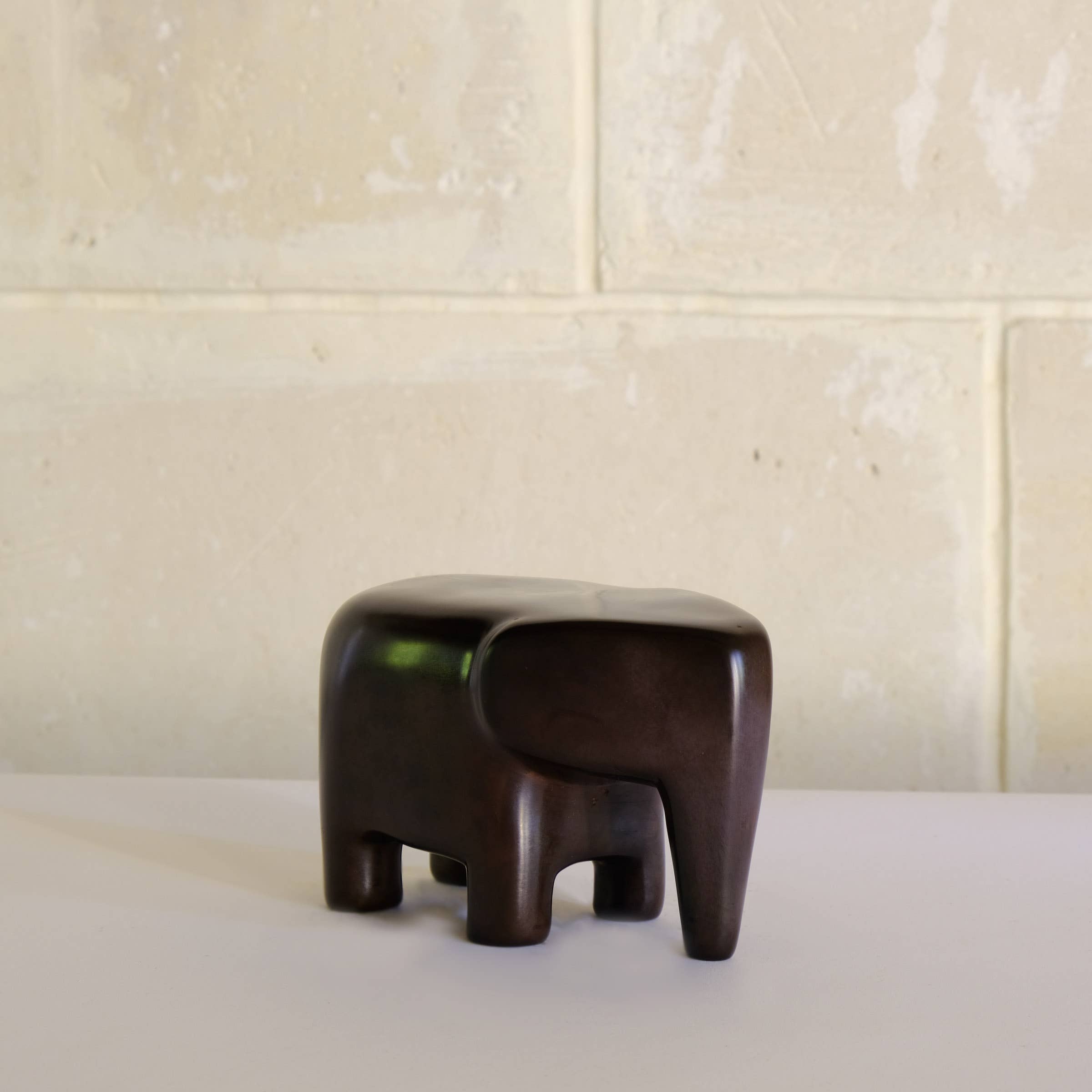 AS'ART a sense of crafts – Engroshandel Pyntefigur – Elefant håndlavet i Kenya af Kisii-sten10