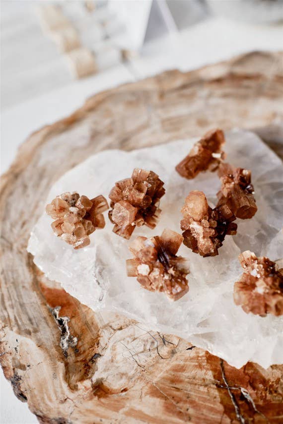 Liv Rocks - Vendita all'ingrosso Pietra/cristallo spirituale - Cristalli di Aragonite a Forma di Fiocco di Stelle