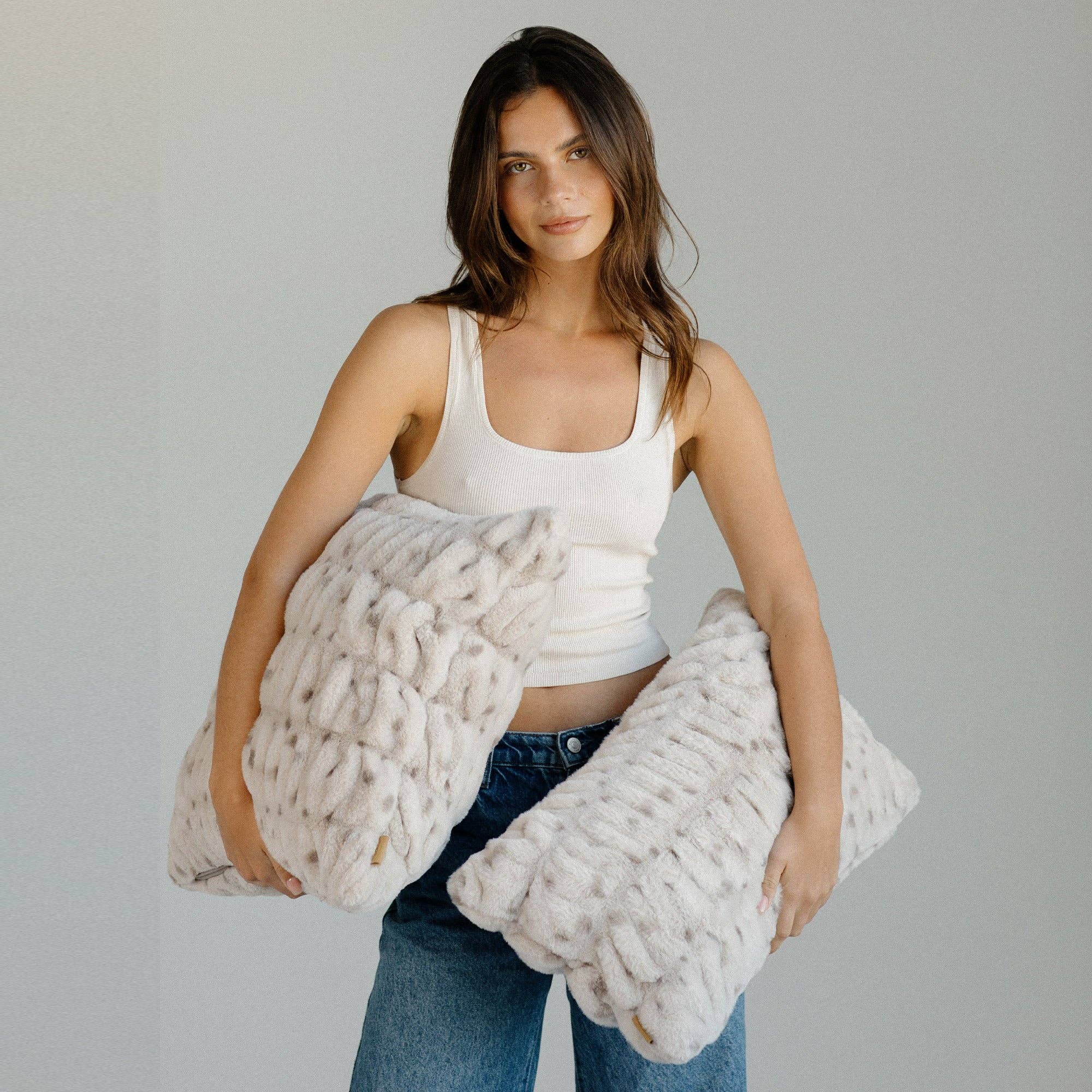 Lola Blankets - Vente Coussin décoratif - Coussin Jour de Pluie3