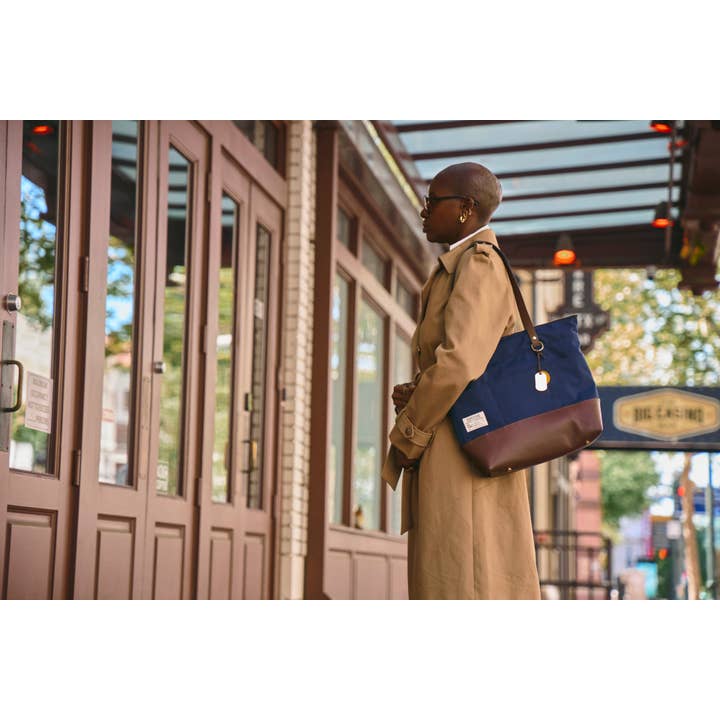 R.Riveter - Wholesale Tote Bag - Women's - Harriet | Navy Nylon + Brown Leather4