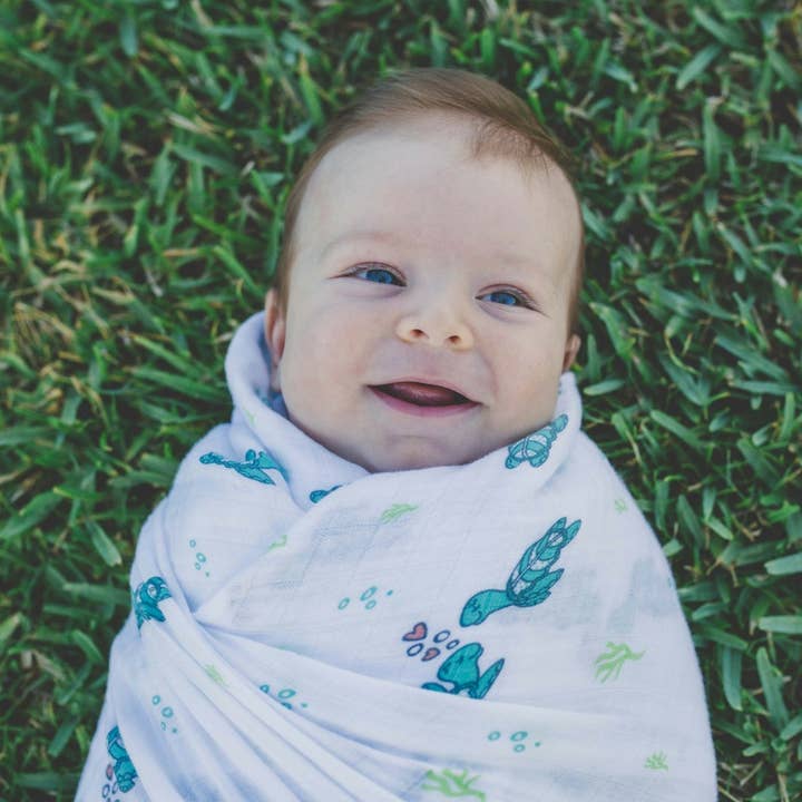 Coco Moon - Wholesale Swaddle - Baby - Honu Honi Muslin Baby Swaddle Blanket