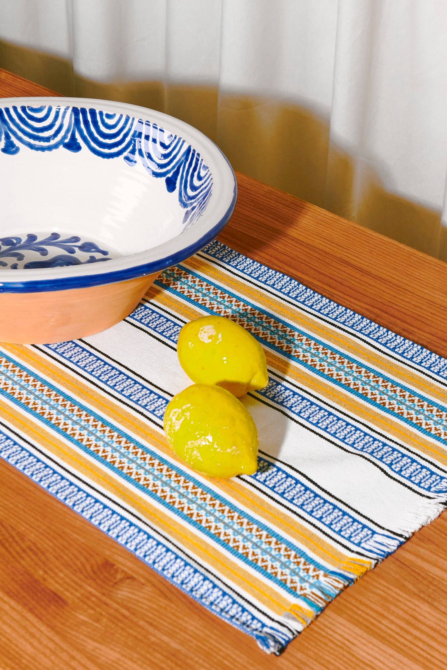 Eturel Madrid - Wholesale Decorative Tabletop Object - Glazed ceramic replica lemon4