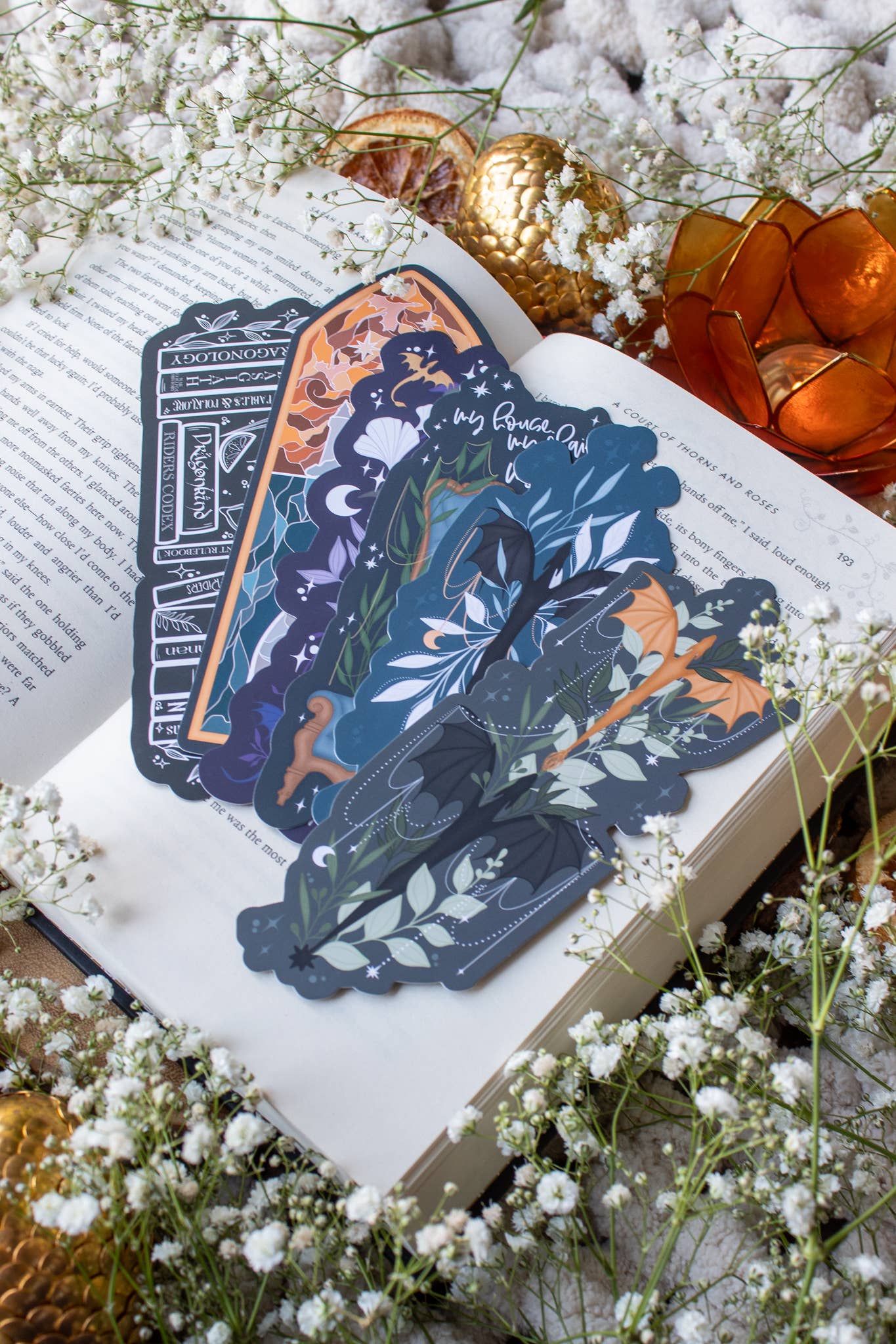 Meaggie Moos - Wholesale Bookmark - Fourth Wing Tairn and Andarna Bookmark 3