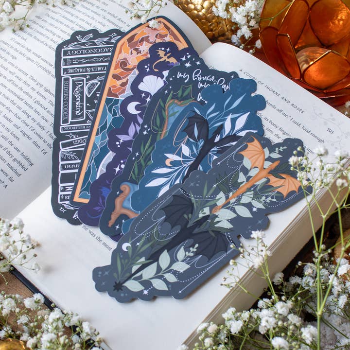 Meaggie Moos - Wholesale Bookmark - Fourth Wing Tairn and Andarna Bookmark 3