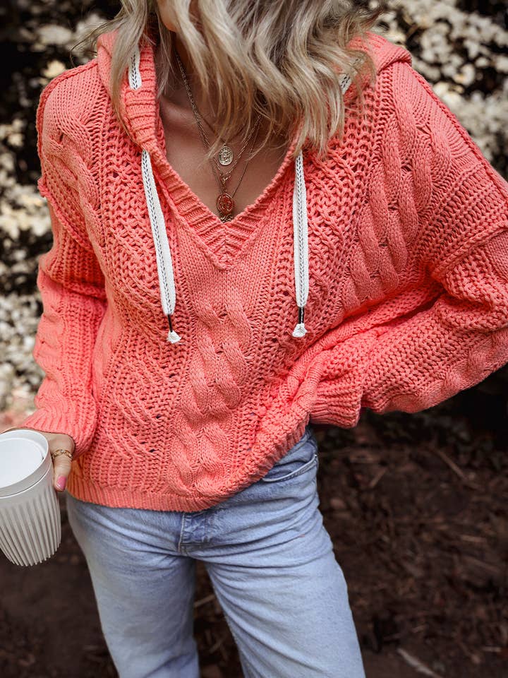Koralle Kapuzenpullover mit Zopfmuster und Kordelzug für den Großhandel auf Faire4