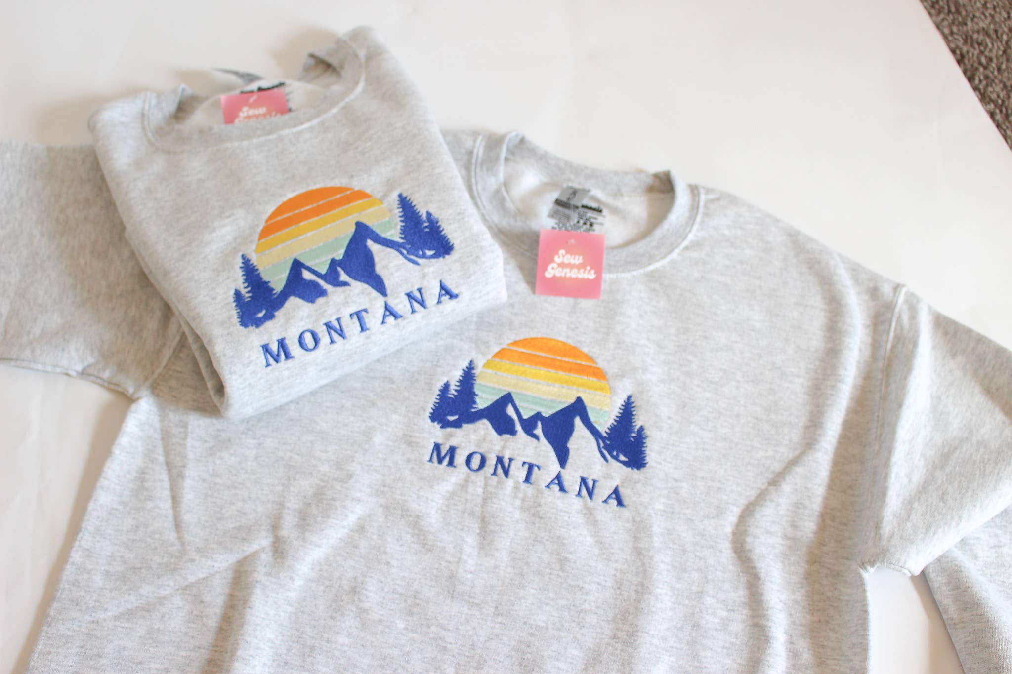 SewGenesis - Vente Sweat-shirt – femme - Col ras-du-cou brodé Montana Sunset0