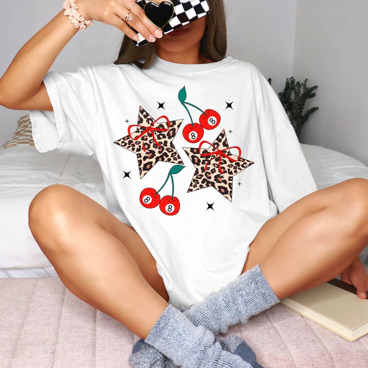 Cerise Guépard Étoiles Transfert Thermique DTF pour la vente par Trendy Transfers