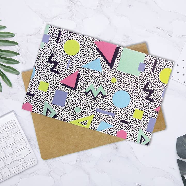 Paquete de 36 tarjetas de felicitación con temática retro de los años 80 para venta al por mayor de Tiny Mills